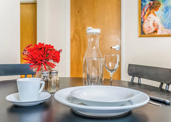 South River Suites